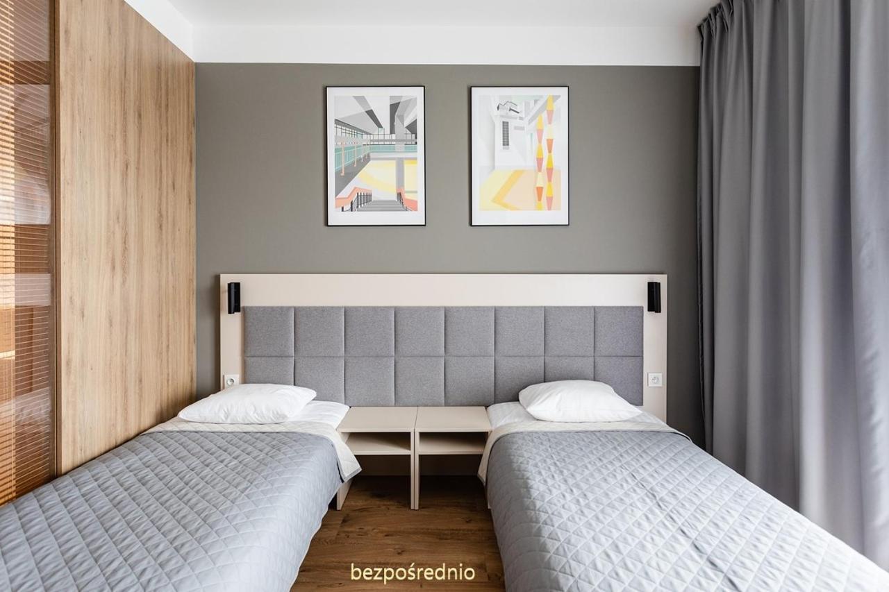 Apartament W Warszawie Dedykowany Parking Podziemny W Cenie, Wifi, Blisko Centrum New Apartment In Warsaw Finished To A High Specification Fitted Out To A High Standard On The 7Th Floor, Wifi, Underground Parking Price Included Extérieur photo