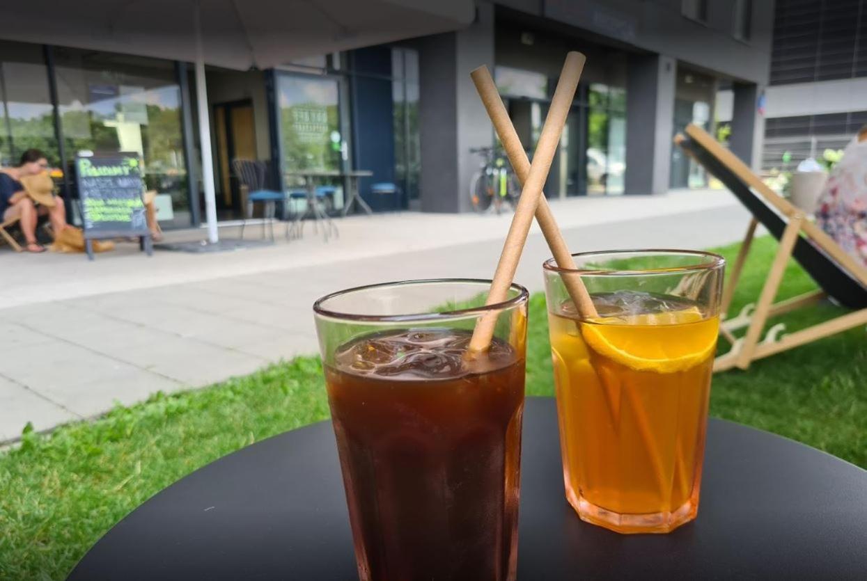 Apartament W Warszawie Dedykowany Parking Podziemny W Cenie, Wifi, Blisko Centrum New Apartment In Warsaw Finished To A High Specification Fitted Out To A High Standard On The 7Th Floor, Wifi, Underground Parking Price Included Extérieur photo